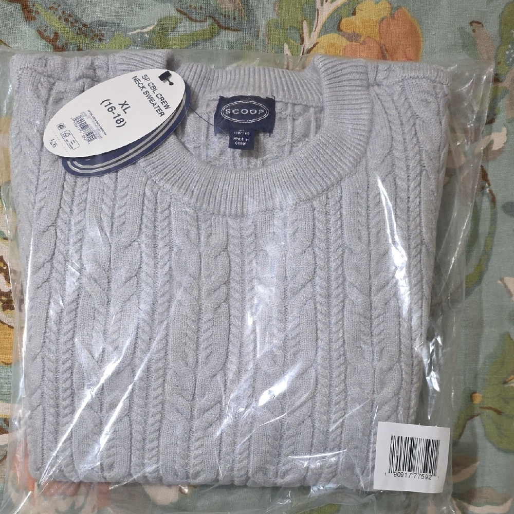 Womens Gray Cable Knit Sweater